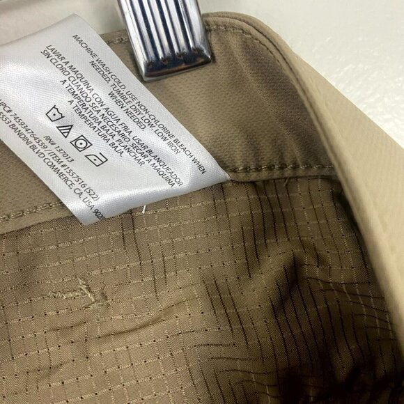 Banana Republic Performance Chino Pants Men's Size 40x30 Polyester Khaki NEW - Picture 15 of 15